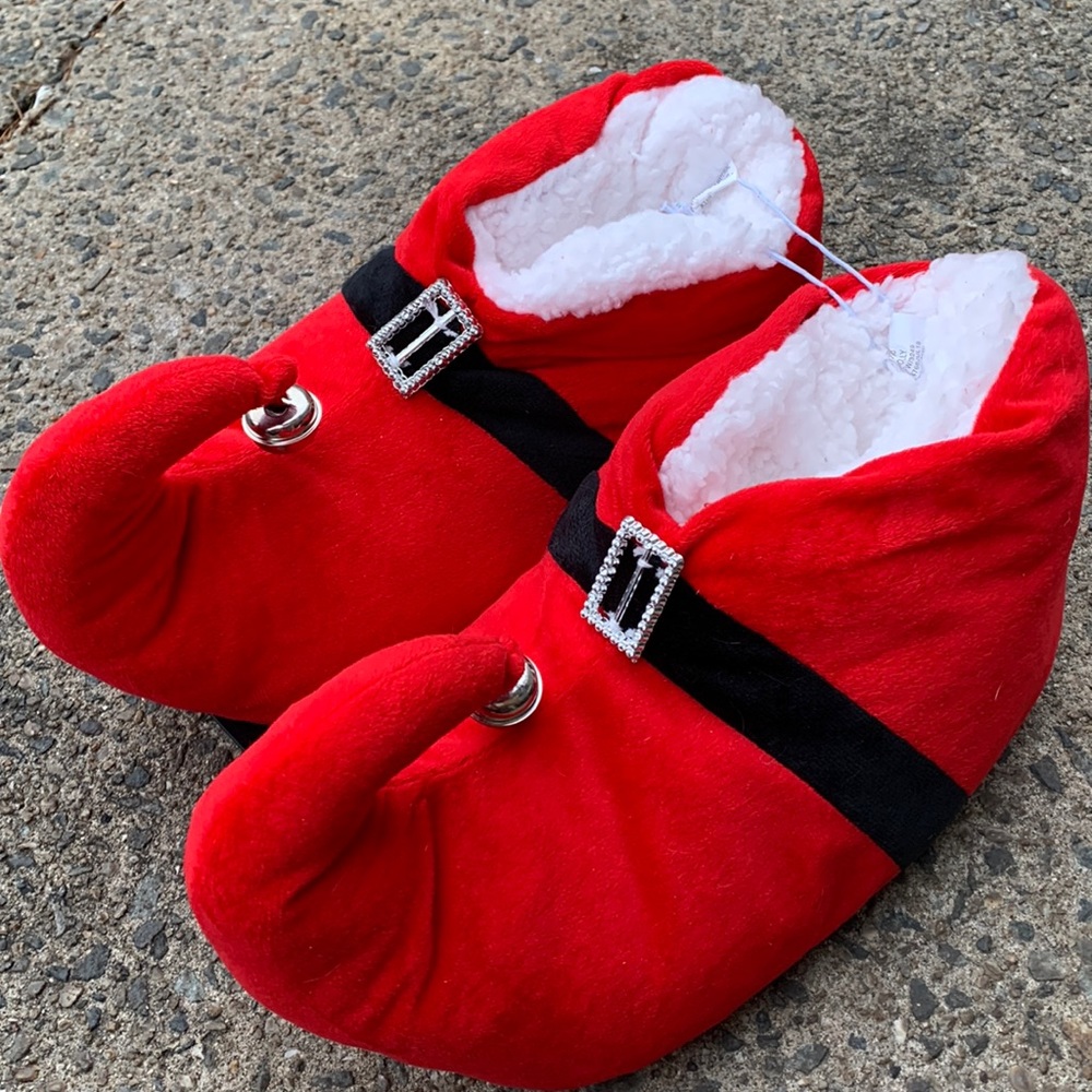 Plush Red Elf Slippers Size Large (9-10)